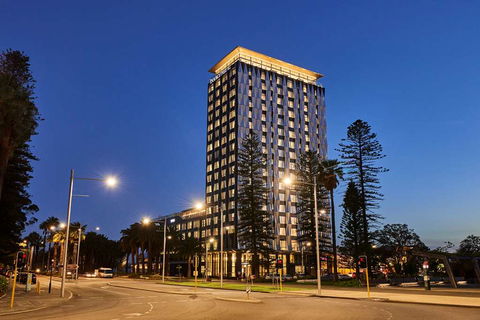 DoubleTree By Hilton Perth Waterfront - VIC Tourism 2