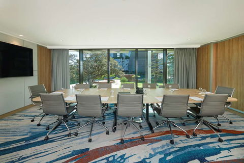 DoubleTree By Hilton Perth Waterfront - VIC Tourism 11