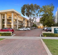 The Peninsula Riverside Apartments - VIC Tourism
