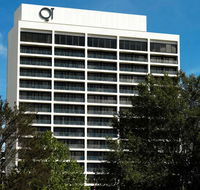 QT Canberra - VIC Tourism