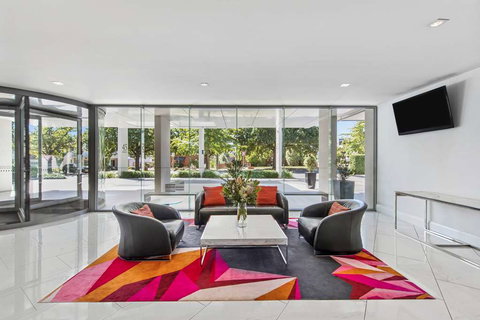 Adina Serviced Apts Canberra Dickson - VIC Tourism 3