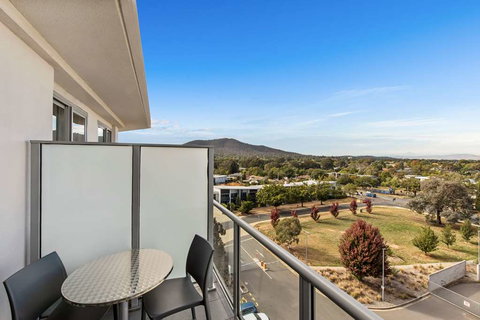 Adina Serviced Apts Canberra Dickson - VIC Tourism 8