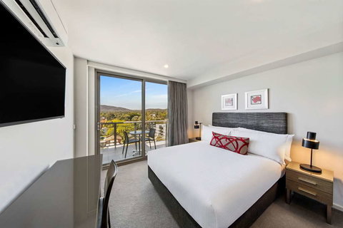 Adina Serviced Apts Canberra Dickson - VIC Tourism 9