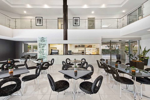 Adina Serviced Apts Canberra Dickson - VIC Tourism 16