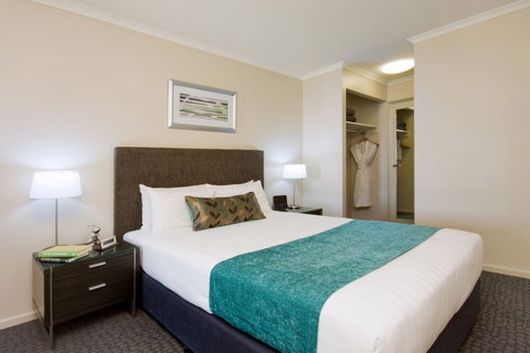 Pacific Suites Canberra - VIC Tourism 4