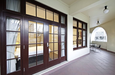 Quest Canberra - VIC Tourism 11