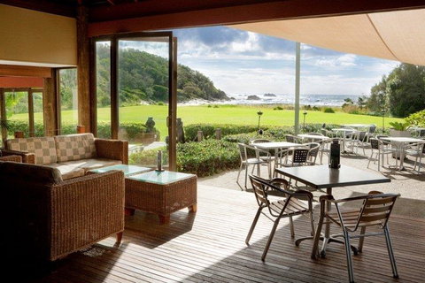 BreakFree Aanuka Beach Resort - VIC Tourism 8