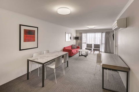 Adina Serviced Apartments James Court - VIC Tourism 5