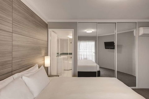 Adina Serviced Apartments James Court - VIC Tourism 10
