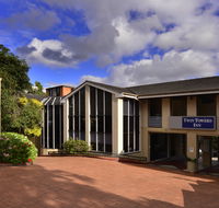 Twin Towers Inn - VIC Tourism