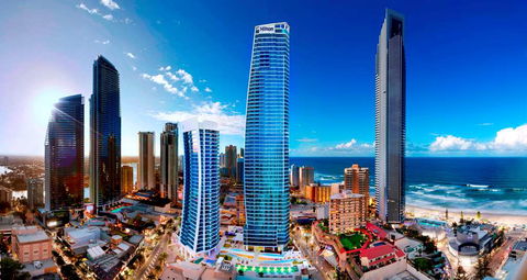 Hilton Surfers Paradise Hotel - VIC Tourism 0