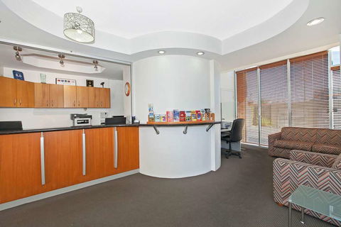 Comfort Inn & Suites Northgate Airport - VIC Tourism 1