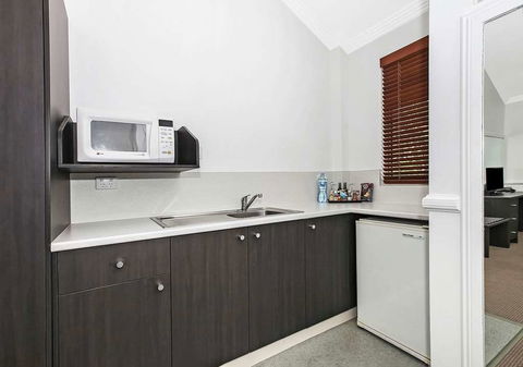 Comfort Inn & Suites Northgate Airport - VIC Tourism 3