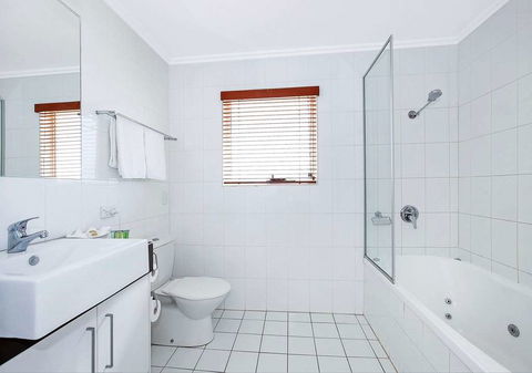 Comfort Inn & Suites Northgate Airport - VIC Tourism 10