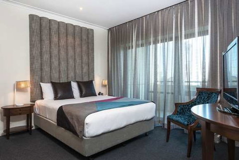 Mantra on Russell - VIC Tourism 6