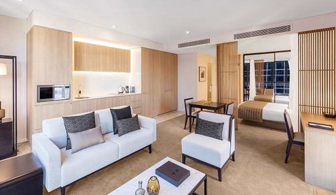 Skye Hotel Suites - VIC Tourism 2