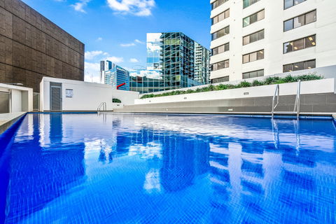 Astra Apartments Parramatta - VIC Tourism 10