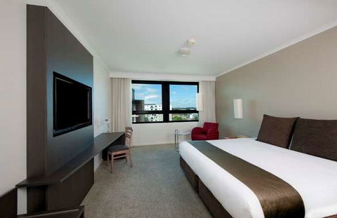 Mantra Parramatta - VIC Tourism 7