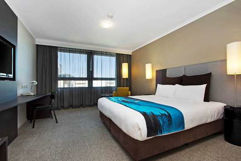 Mantra Parramatta - VIC Tourism 11