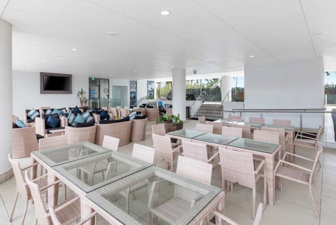 Wyndham Surfers Paradise Resort - VIC Tourism 13
