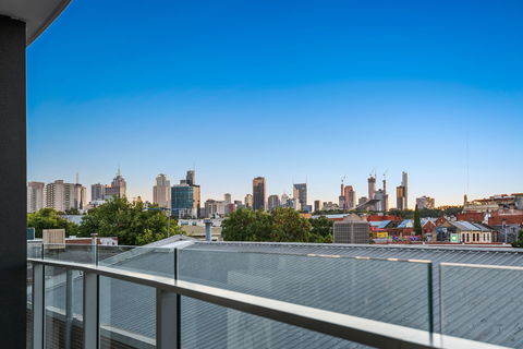 District Hotel Fitzroy - VIC Tourism 1