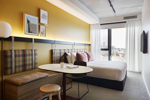 Lanbruk Apartment Hotel-Richomnd Hill - VIC Tourism 3