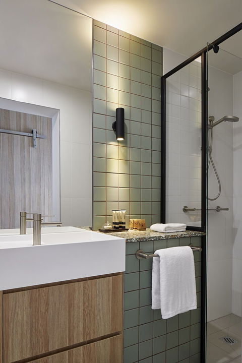 Lanbruk Apartment Hotel-Richomnd Hill - VIC Tourism 4