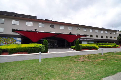Pavilion On Northbourne - VIC Tourism 1
