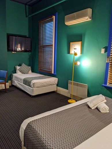 Tolarno Hotel - VIC Tourism 8