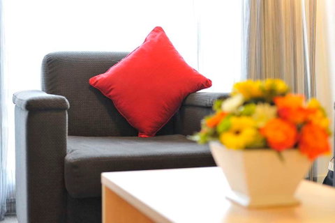 Metro Apartments on Bank Place - VIC Tourism 10