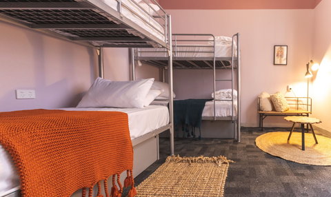 United Backpackers - VIC Tourism 4