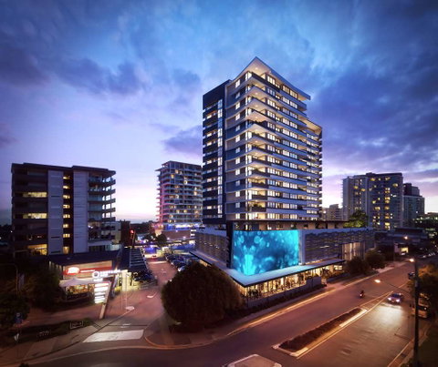 Alcyone Hotel Residences - VIC Tourism 0