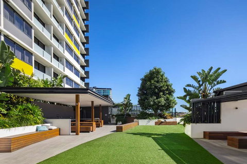 Alcyone Hotel Residences - VIC Tourism 3