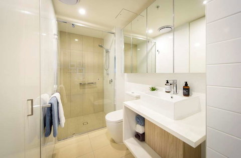 Alcyone Hotel Residences - VIC Tourism 7