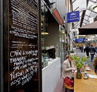 Hotel Causeway - VIC Tourism