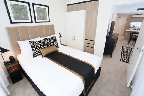 Alex Perry Hotel and Apartments - VIC Tourism 5