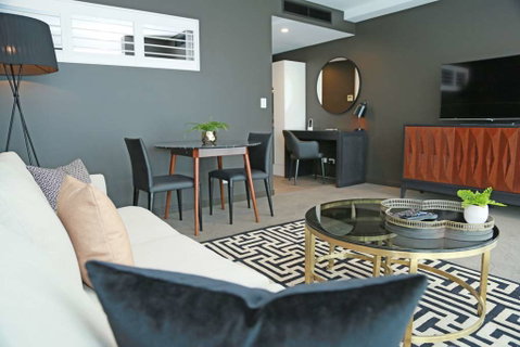 Alex Perry Hotel and Apartments - VIC Tourism 9