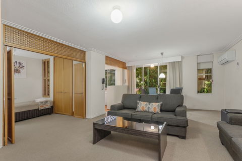 The Airport International Motel - VIC Tourism 8