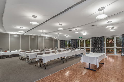 The Airport International Motel - VIC Tourism 14