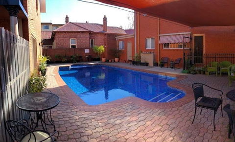 Meramie Motor Inn - VIC Tourism 15