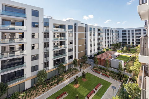 Meriton Suites Sydney Airport - VIC Tourism 0