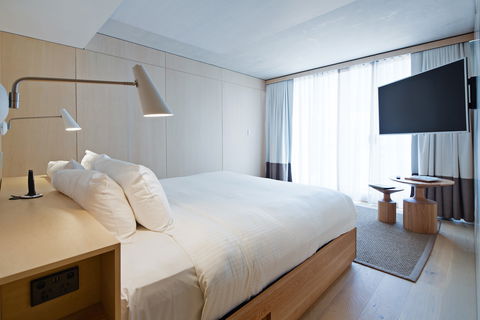 Zara Tower Serviced Apartments - VIC Tourism 16