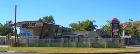 Alice Springs Airport Motel - VIC Tourism 0