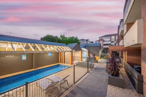 Aligned Corporate Residences Kew - VIC Tourism 6