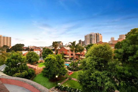 Comfort Apartments Royal Gardens - VIC Tourism 2