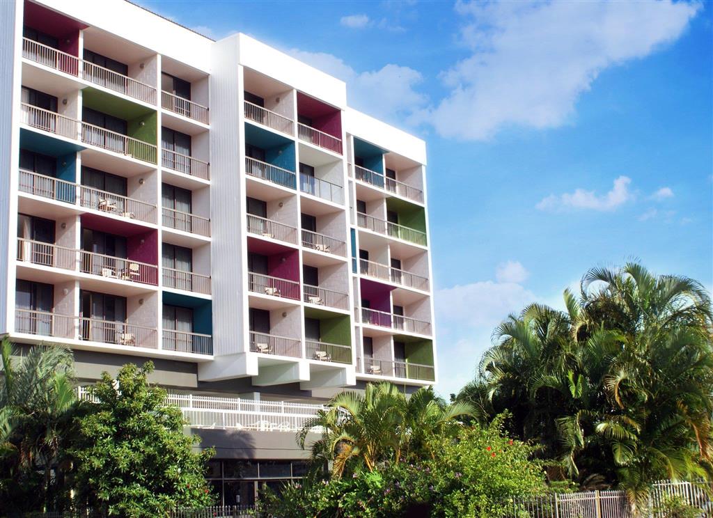 Cairns QLD VIC Tourism