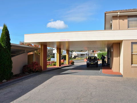 Ibis Styles Orange - VIC Tourism 0