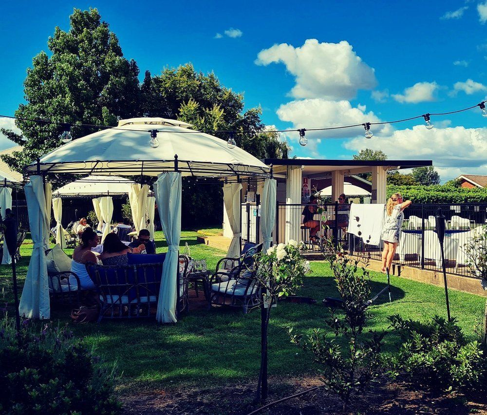 Tonderburine NSW VIC Tourism