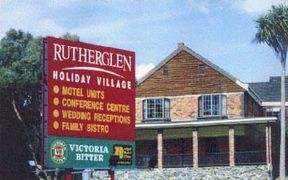 Rutherglen Holiday Village - VIC Tourism 0
