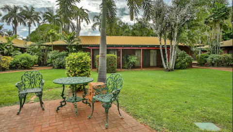Bayside Holiday Apartments - VIC Tourism 0